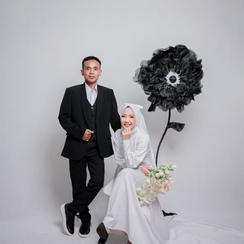 Seven & Widia 8