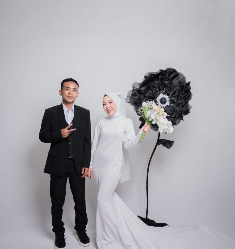Seven & Widia 9